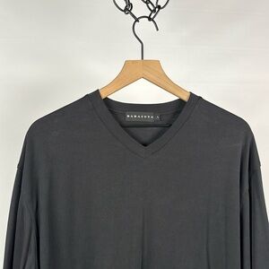 Y2K Barracuta V-Neck Shirt - Black - Large